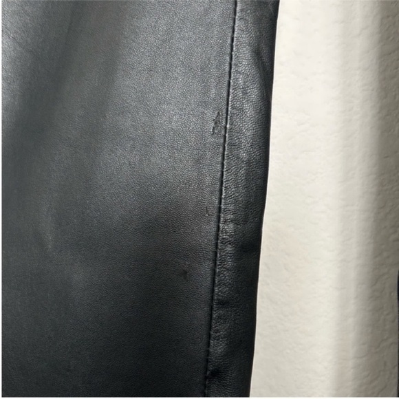 Walter Baker Yvette Genuine Leather Pants Black - Picture 11 of 11